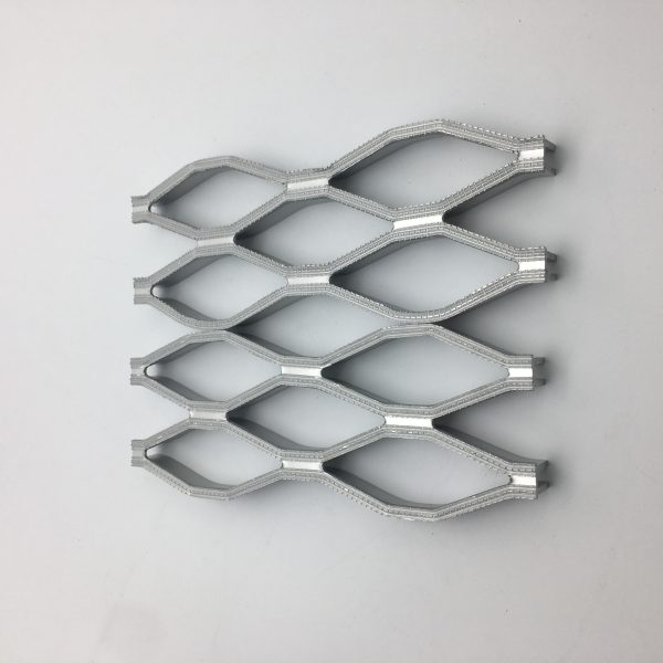 Expanded Grating EWG22